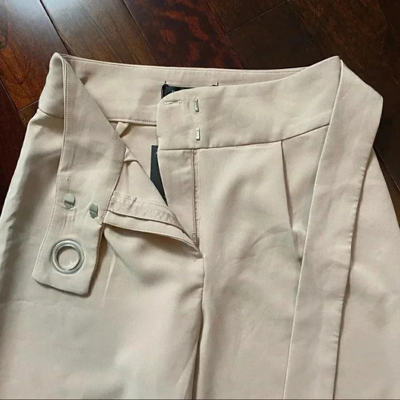 Dynamite High Rise Wide Leg Cropped Trouser Pants Tan Beige  XS NWT - Picture 12 of 15